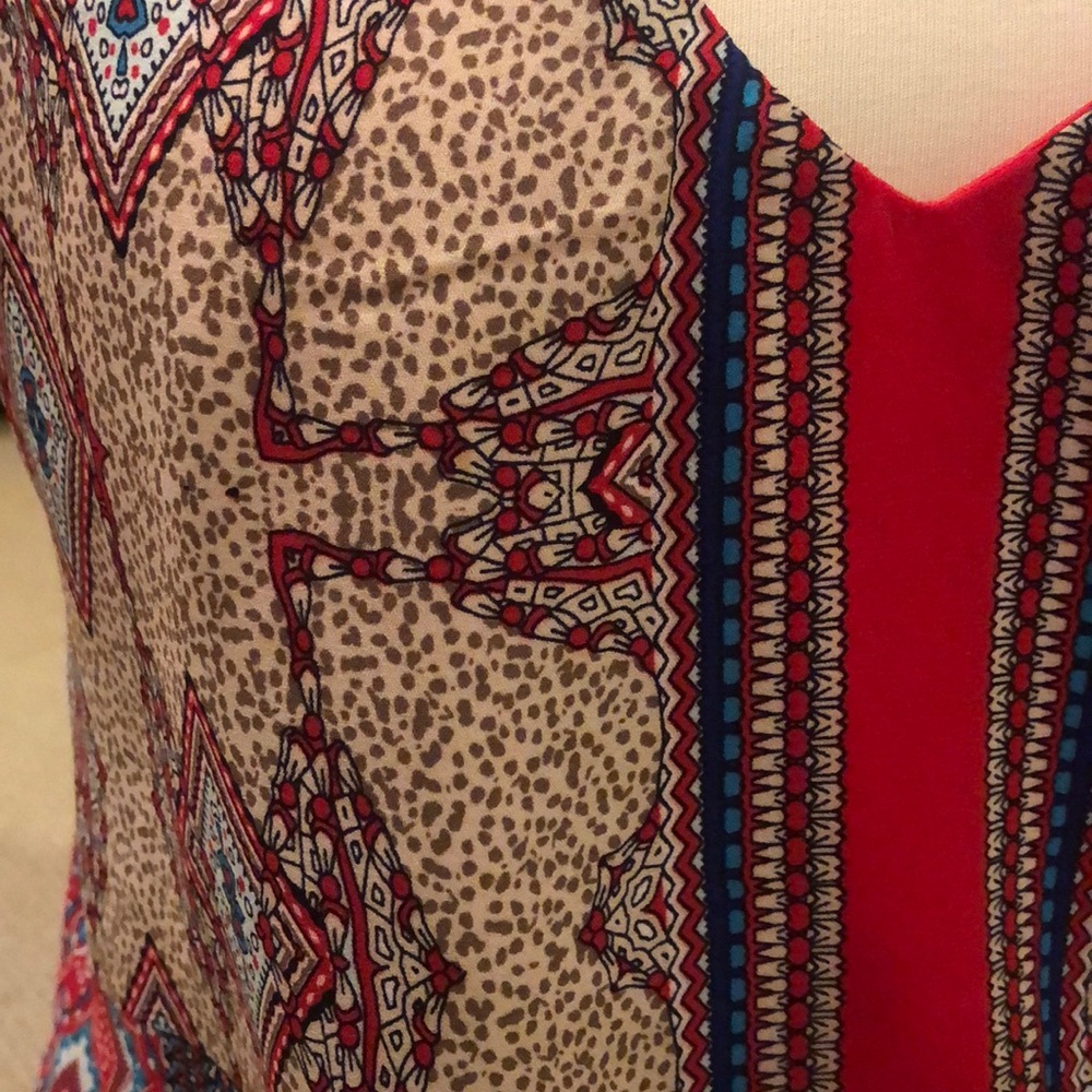 Patterned Dress - Picture 2 of 4